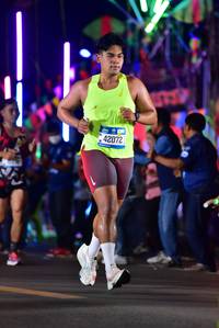 BIB: 42072
                            <button type="button" onclick="openModal(20607771)" class="btn btn-primary btn-sm float-right btn-popup" data-toggle="modal" data-target=".modal-high-quality">
                        <i class="fas fa-shopping-cart"></i> Add to Cart
                    </button>
                                            <button type="button" onclick="isThisMe(20607771, true)" class="btn btn-success btn-sm float-right btn-popup btn-isme hidden" data-toggle="tooltip" data-placement="bottom" title="นี่คือรูปของคุณใช่ไหม คลิกที่นี่เพื่อเอาเข้าอัลบั้ม">
                        <i class="fas fa-plus"></i> Add to album
                    </button>
                    <button type="button" onclick="isThisMe(20607771, false)" class="btn btn-warning btn-sm float-right btn-popup btn-isnotme hidden">
                        <i class="fas fa-ban"></i> Remove from album
                    </button>